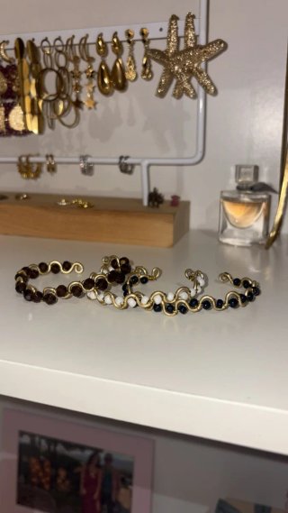 Pulsera o brazalete artesanal