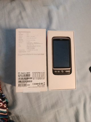 HTC Desire A8181 Plateado