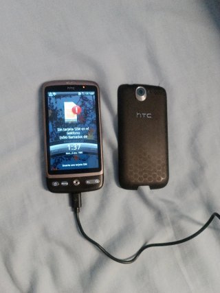 HTC Desire A8181 Plateado
