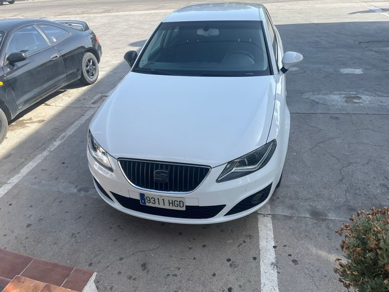 SEAT Exeo 2011 - foto 1