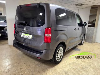 Peugeot Traveller 2017