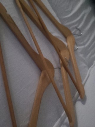Perchas de madera (pack 5)