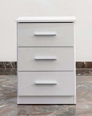 Oferta Mesita Noche Madera 3 Cajones 45€