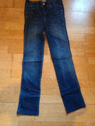 Pantalones pitillo azul oscuro
