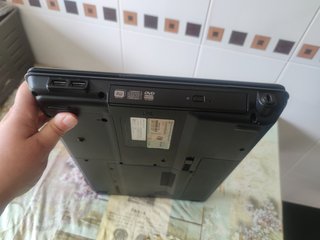 Portátil Compaq Negro + Accesorios (Urge)