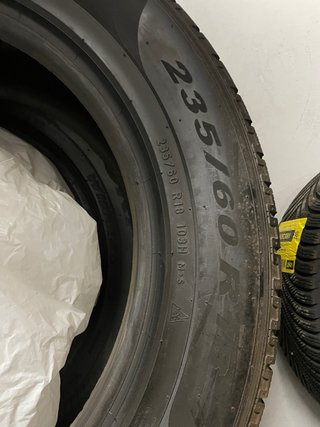 2 Neumáticos Pirelli Scorpion Winter