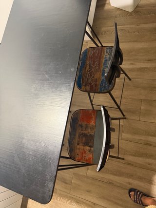 Mesa alta cocina con 4 taburetes