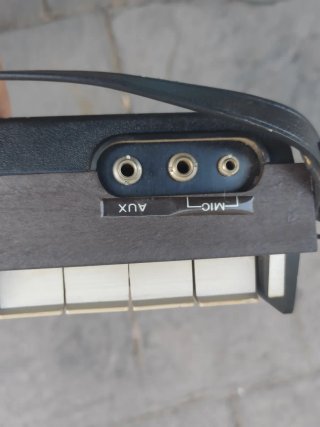 Radio Casete Grabadora Paros.para piezas