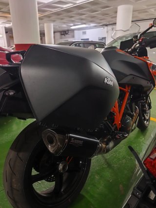 KTM 1290 Super Duke GT Gris/Naranja