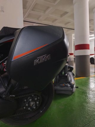 KTM 1290 Super Duke GT Gris/Naranja