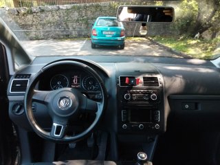 Volkswagen Touran 2011