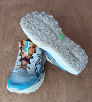 Zapatillas ASICS Trabuco Max 4