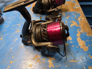 Carretes de pesca Daiwa black widow 25a (3 unidade