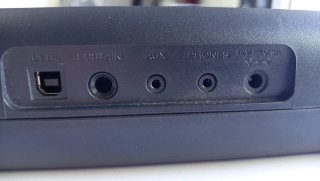Teclado Alesis Melody 61