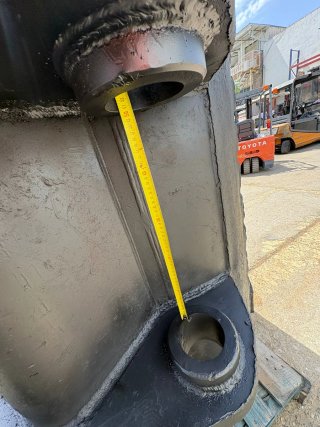 Cazo Excavadora Caterpillar 345