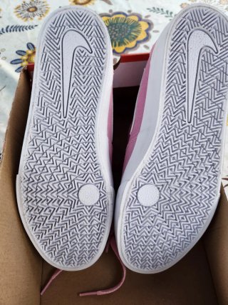 Deportivas Nike Rosa Talla 41 nuevas