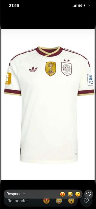 Camiseta  madrid y barcelona 2027