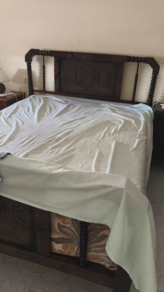 Cama antigua madera principios siglo XX