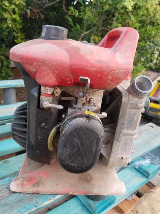 Motobomba para sacar agua