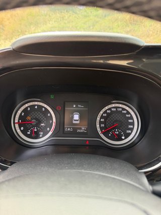Hyundai i10 2021
