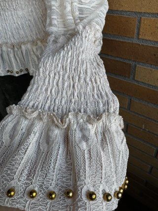 Blusa Romántica Beige Encaje Volantes