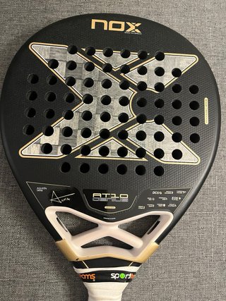 Pala de pádel NOX AT10 Genius 2026 Tapia