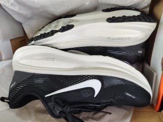 Nike Vomero 18 Zapatillas Running Hombre Mujer