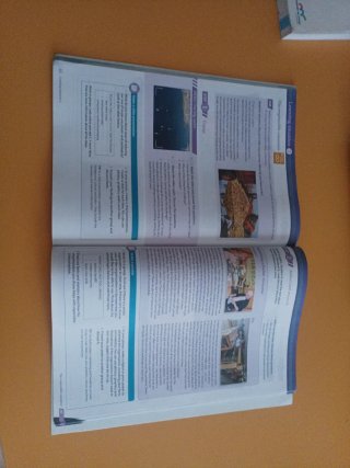 EXAM PROSPECTS 2 Student's book: libro de texto...