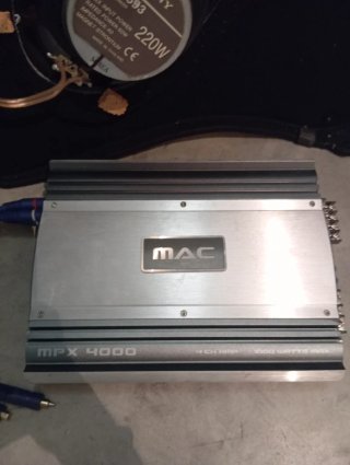 Etapa y altavoces Kenwood y Sony