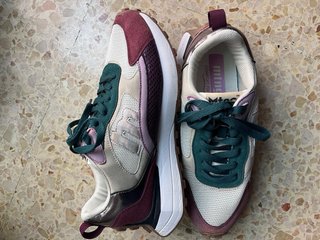 Zapatillas Mustang Mujer Beige y Verde