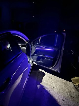 Instalación de iluminación ambiental LED luces