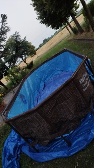 Piscina bestway ovale