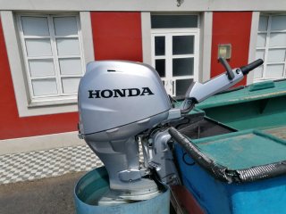 Fueraborda.Motor Honda 4 tiempos inyección nuevo