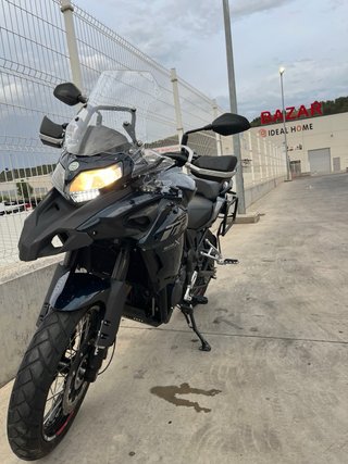 Benelli TRK 502x Adventure Negra