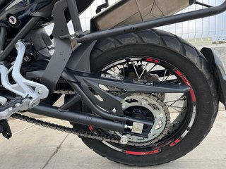 Benelli TRK 502x Adventure Negra