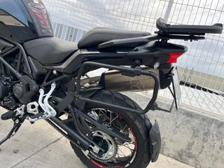 Benelli TRK 502x Adventure Negra