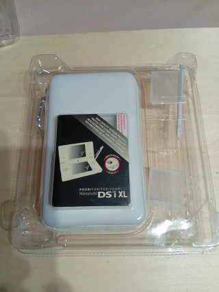 NUEVO Funda DSi XL + 2 lápices + 2 cajetines