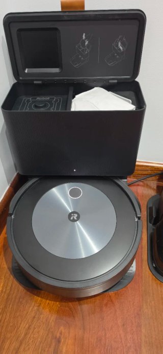 Robot aspirador iRobot Roomba J7