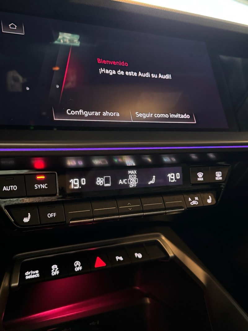Audi RS3 2023, foto 14