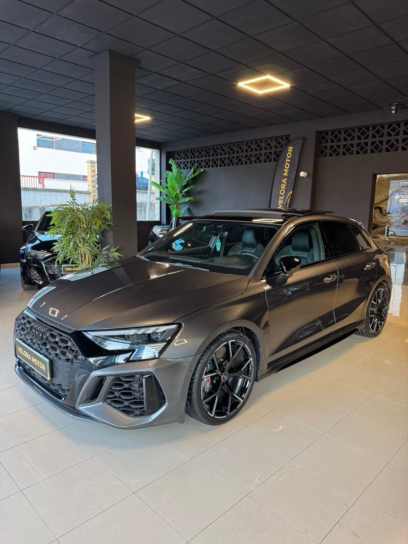 Audi RS3 2023, foto 2