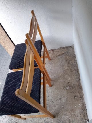Juego de 2 sillas de madera