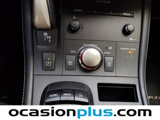 Lexus CT 200h Business 100 kW (136 CV)