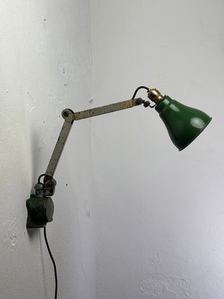 Lampada da parete industriale snodabile