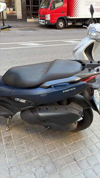 Zontes M125 2023 - 15.000 km BARCELONA