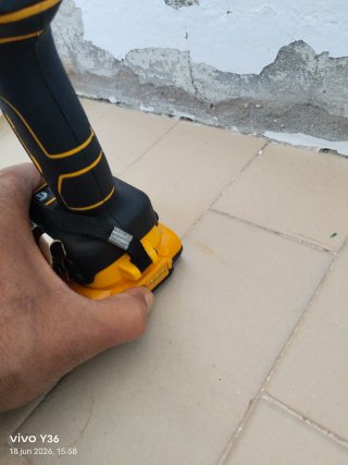 Maletín con 2 Taladros y Cargador
