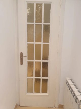 Puerta Blanca Vintage con Cristal