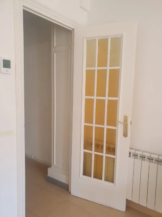 Puerta Blanca Vintage con Cristal