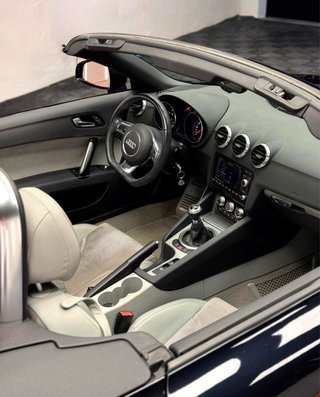 Audi TT Roadster 2.0 TFSI quattro S line 230CV