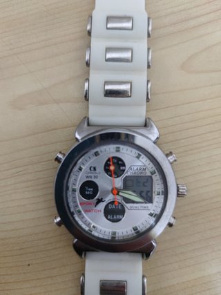 Reloj Silicona Blanco Impermeable (Urge)