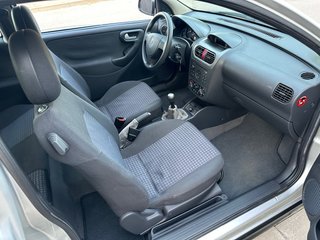 Opel Corsa 2004